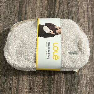 Fleece belt bag
